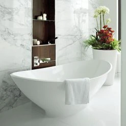 BC Designs Kurv Freestanding Modern Bath 1890 x 900mm - Luxurious Freestanding Bathtub